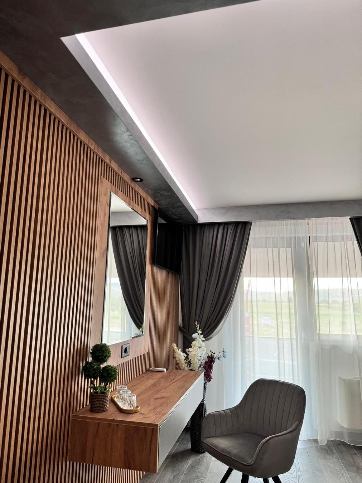 Hanul Domnesc Imperial Hotel & Spa Calan Exterior photo